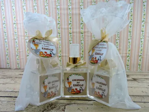 Lembrancinha de Maternidade Mini Home Spray Safári Organza