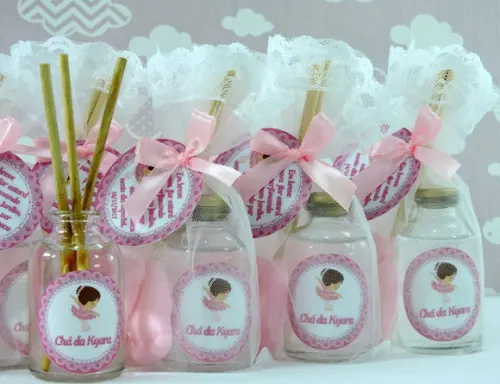 Lembrancinha de Nascimento Aromatizador e Pézinho na Organza