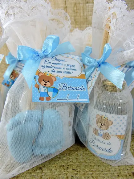 Lembrancinha de Nascimento Aromatizador e Pézinho na Organza