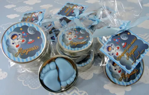 Lembrancinha de Nascimento Latinha Pézinho Azul Astronauta