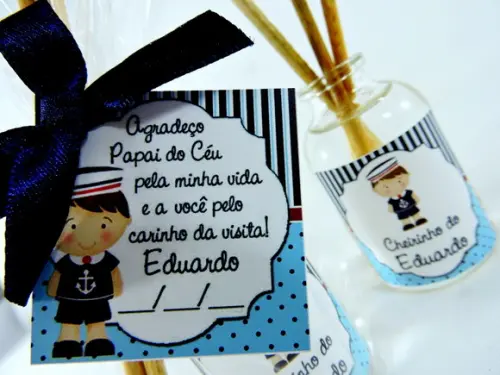 Lembrancinha de Nascimento Mini Aromatizador Bebê Marinheiro