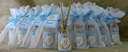 Lembrancinha de Nascimento Mini Aromatizador na Organza