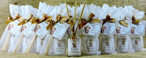 Lembrancinha de Nascimento Mini Aromatizador na Organza