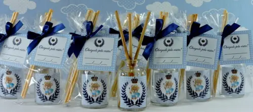 Lembrancinha de Nascimento Mini Aromatizador Príncipe Bebê