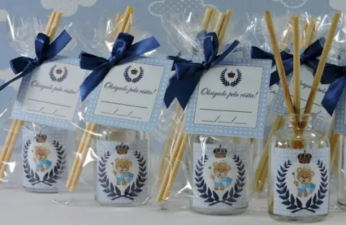 Lembrancinha de Nascimento Mini Aromatizador Príncipe Bebê