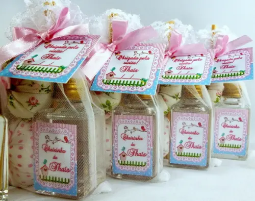 Lembrancinha de Nascimento Mini Difusor com Sachê Passarinho