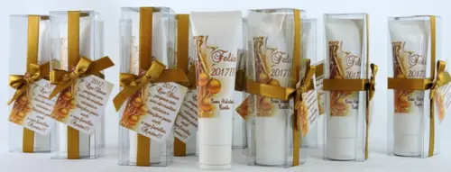 Lembrancinha de Natal Creme Hidratante na Bisnaga de 50 ml