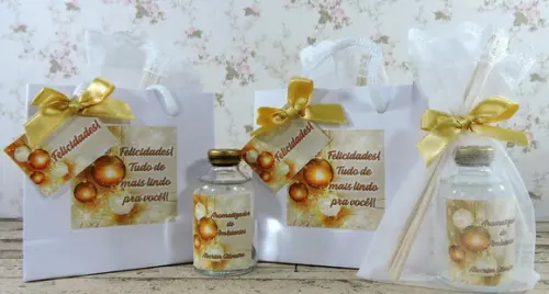 Lembrancinha de Natal Mini Aromatizador Sacola Branca Brinde
