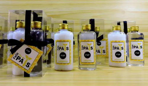 Lembrancinha Dia Pais Kit Higiene Padrinhos Personalizada
