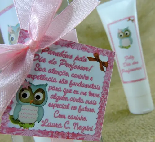 Lembrancinha Hidratante para Mãos Professores Corujinha