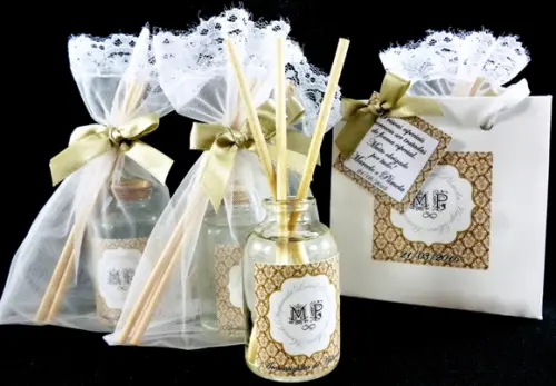 Lembrancinha Luxo Aromatizador com Organza e Sacola