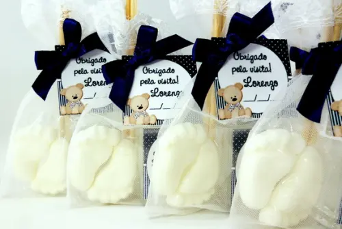 Lembrancinha Maternidade Mini Aromatizador e Par de Pézinho