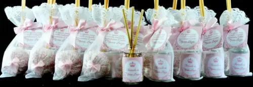 Lembrancinha Mini Aromatizador e Sachê