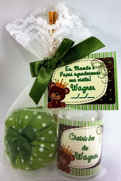 Lembrancinha Mini Aromatizador e Sachê