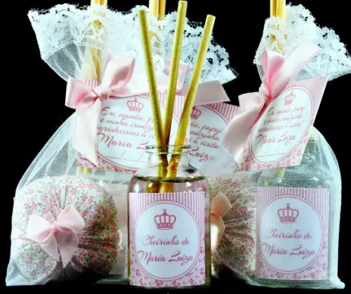 Lembrancinha Mini Aromatizador e Sachê