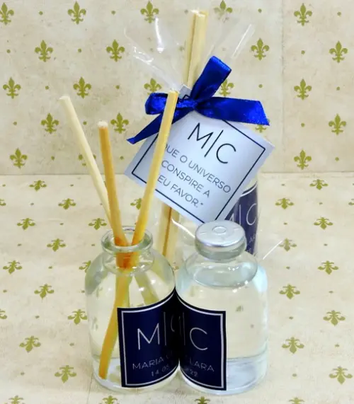 Lembrancinha Mini Aromatizante Difusor Varetas Aniversário