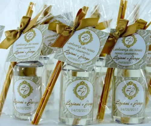 Lembrancinha Mini Aromatizante Varetas de Casamento