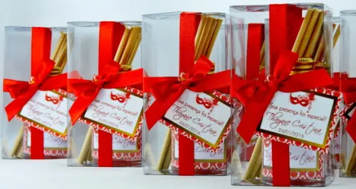 Lembrancinha Mini Difusor de Debutante