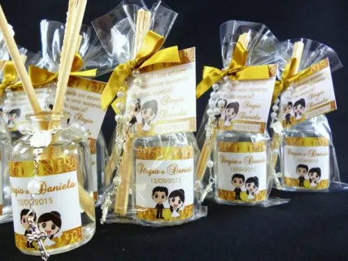 Lembrancinha Mini Difusor e Mini Terço