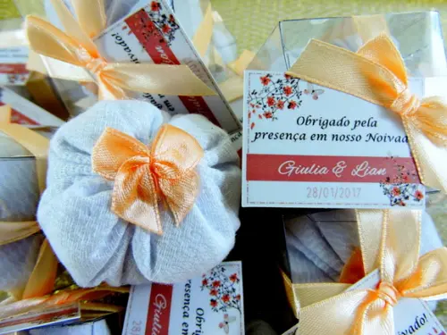 Lembrancinha Noivado Sachê na Caixinha Noivado Casamento