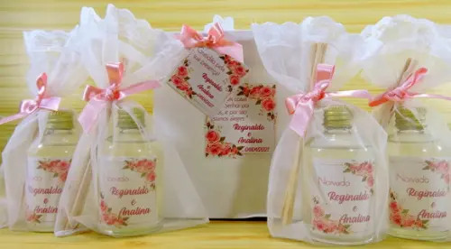 Lembrancinha Noivado Mini Aromatizante Difusor Varetas