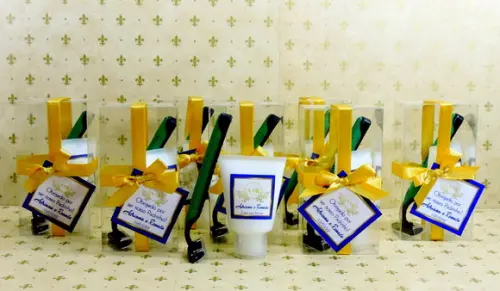 Lembrancinha para Padrinhos Kit Barbear de Casamento