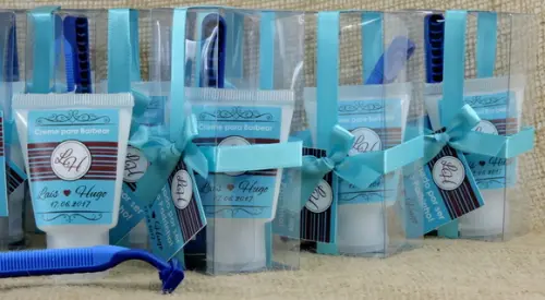 Lembrancinha para Padrinhos Kit de Barbear