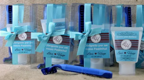 Lembrancinha para Padrinhos Kit de Barbear