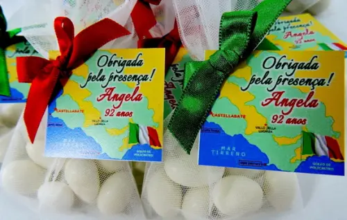 Lembrancinhas de Aniversário Amêndoas