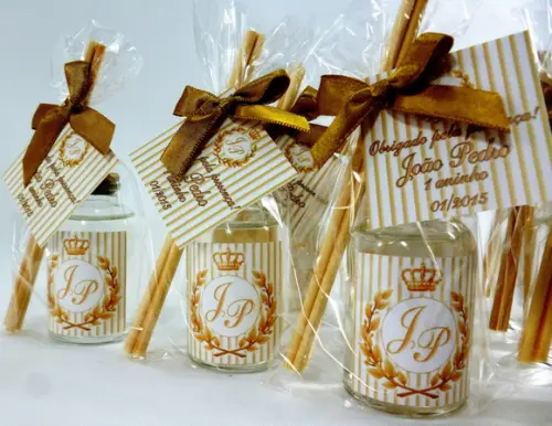 Mini Aromatizador - Coroa Dourada