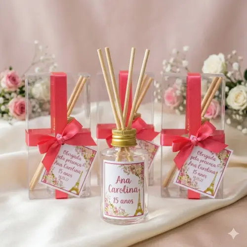 Mini Aromatizador 15 Anos Personalizado Luxo 60ml em Pet
