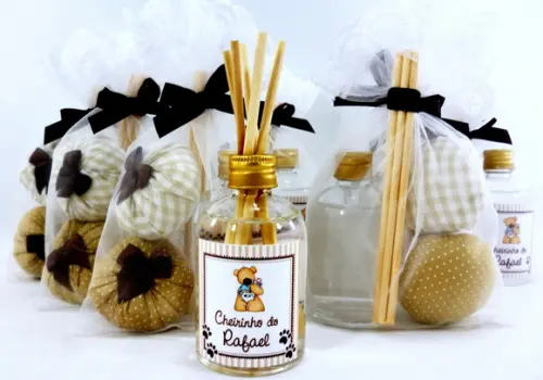 Mini Aromatizador e Dois Sachês