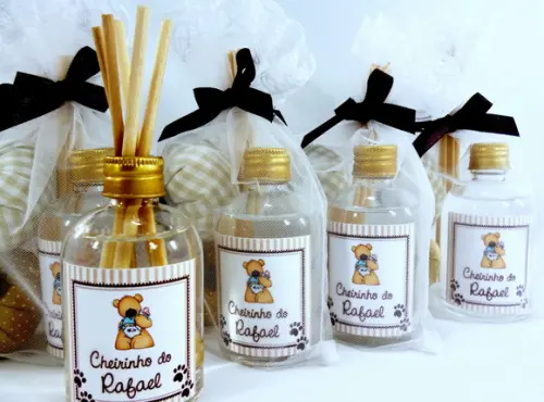 Mini Aromatizador e Dois Sachês