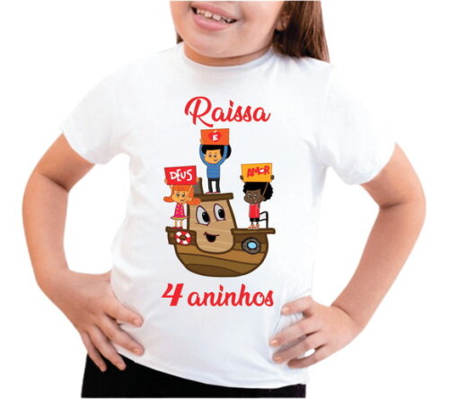 Camiseta Deus É Amor 3 Palavrinhas com Nome e Idade