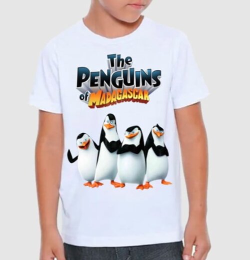 Camiseta Infantil os Pinguins de Madagascar