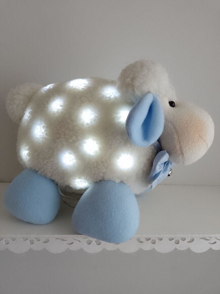 Luminária Ovelha Pé Azul