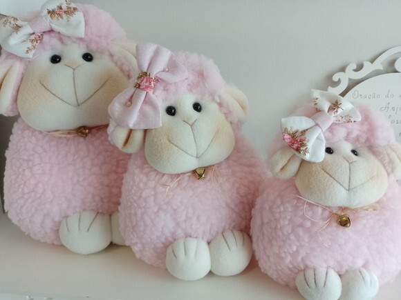 Trio Ovelhinha Pelúcia Rosa