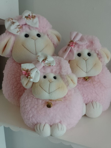 Trio Ovelhinha Pelúcia Rosa