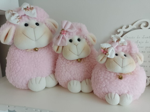 Trio Ovelhinha Pelúcia Rosa
