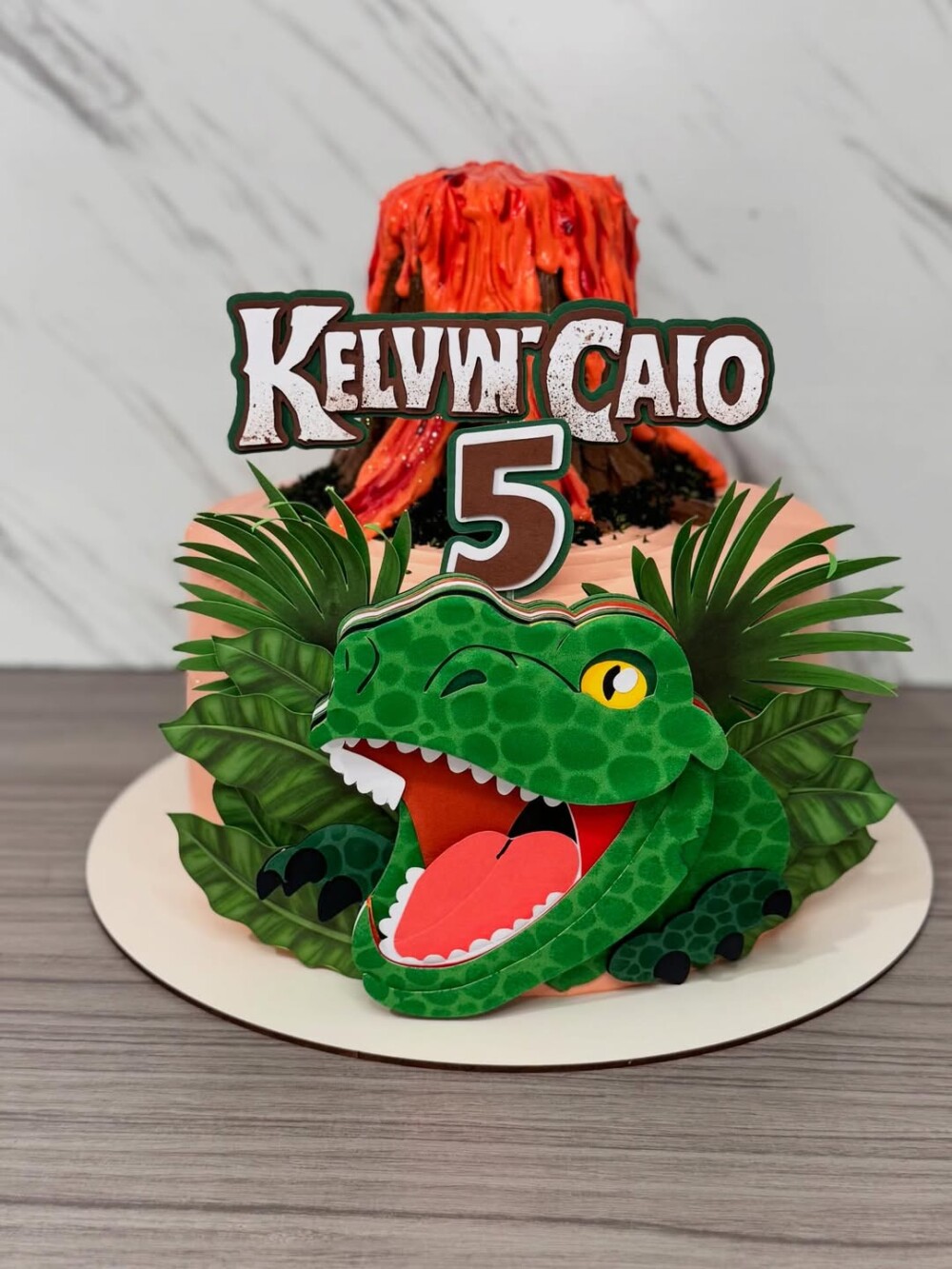 opo de Bolo Dinossauro Aventura Jurássica - Arquivo Digital Silh