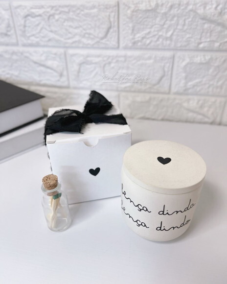 Vela Aromática no Pote Artesanal Frase Bença Dinda e Dindo