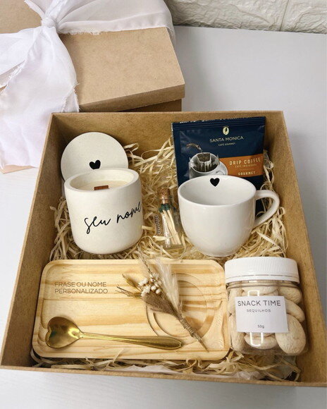 Kit Presente Xícara com Pires e Vela Personalizados