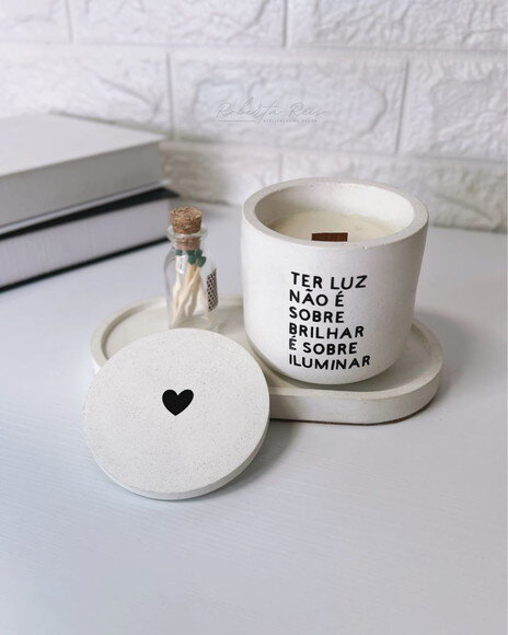 Kit Vela Aromática com Bandeja Frase Iluminar