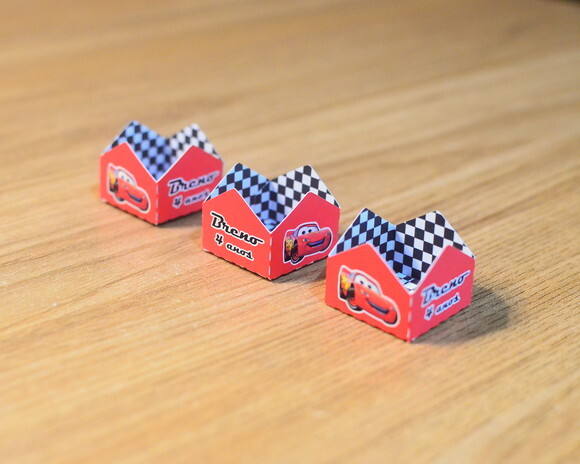 Forminha Personalizada para Doces - Mcqueen Carros