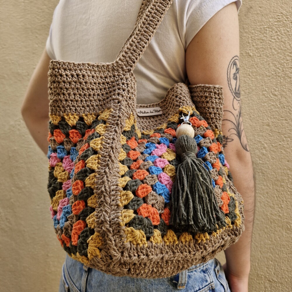 Bolsa de crochê - quadrada