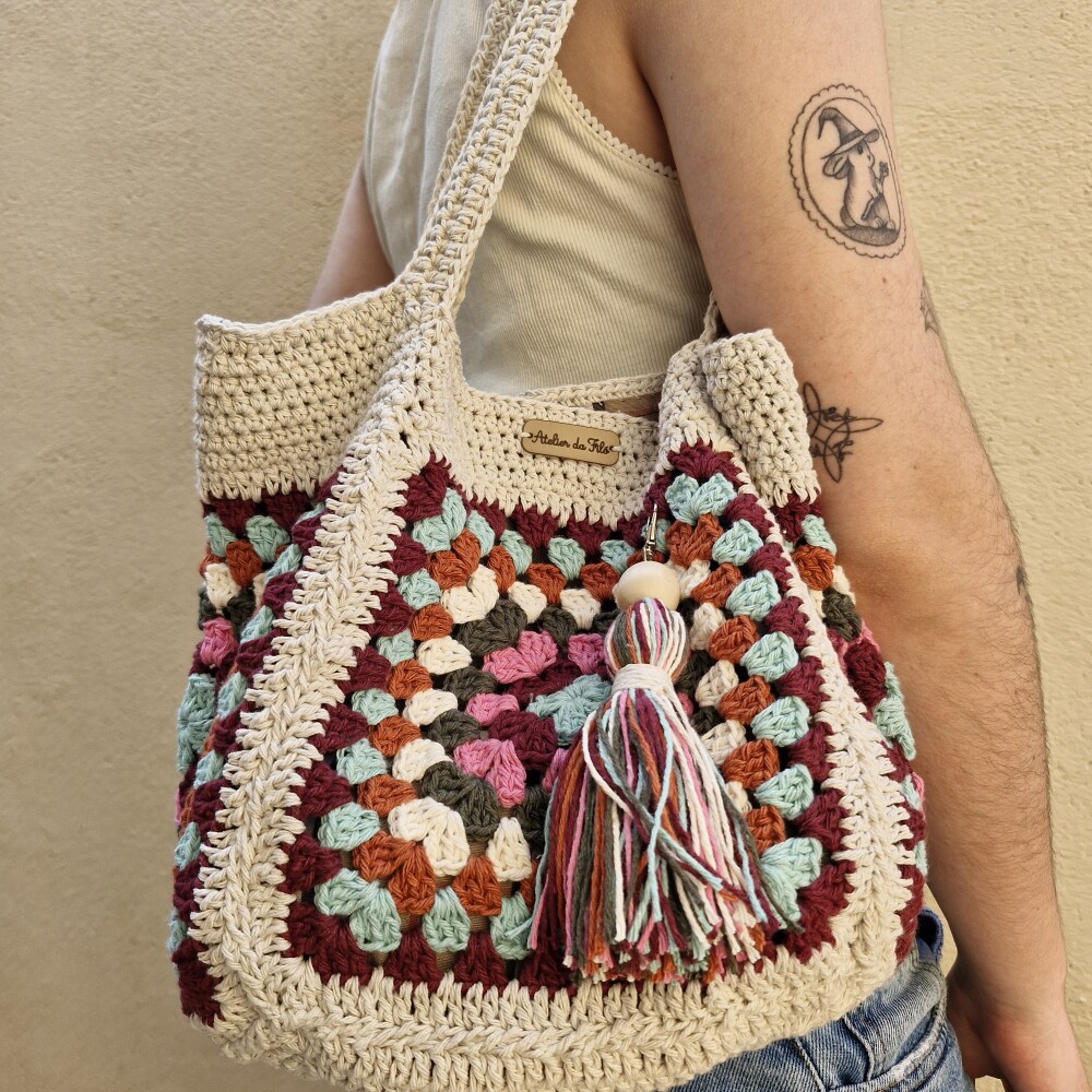 Bolsa de crochê - quadrada