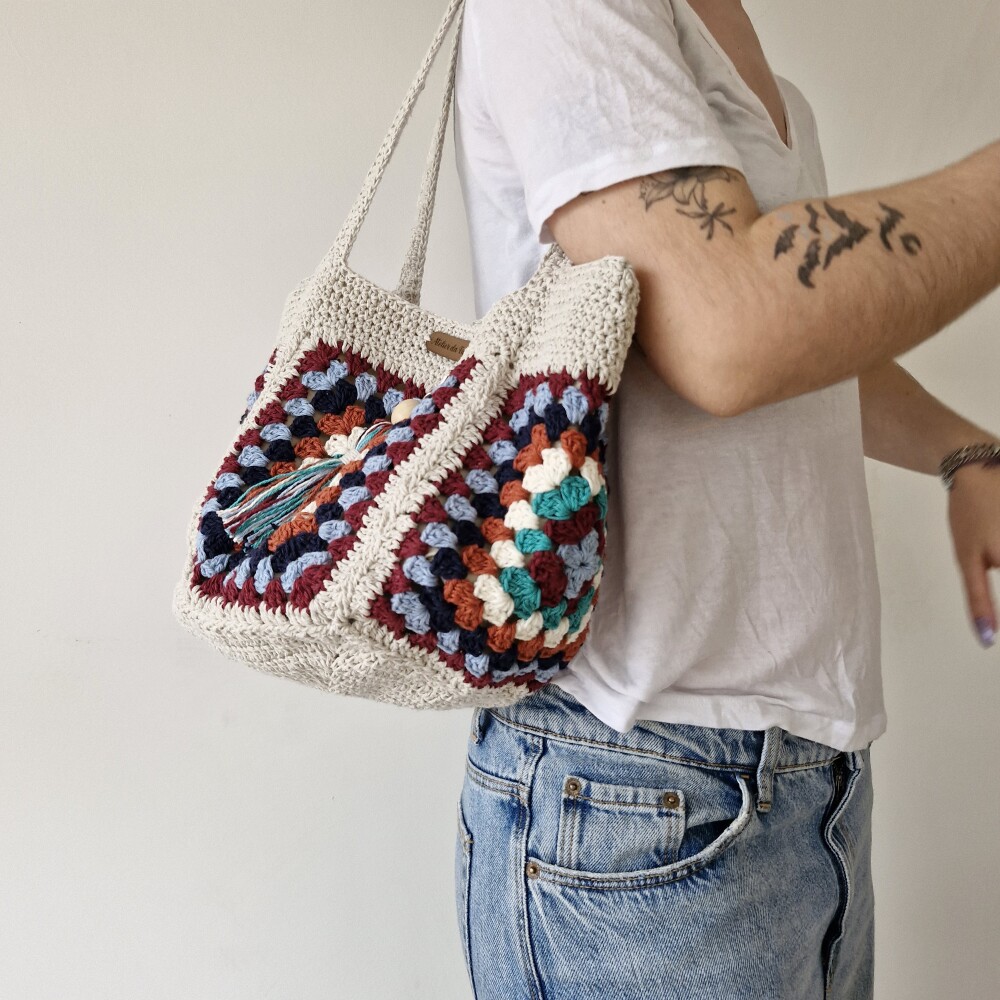 Bolsa de crochê - quadrada