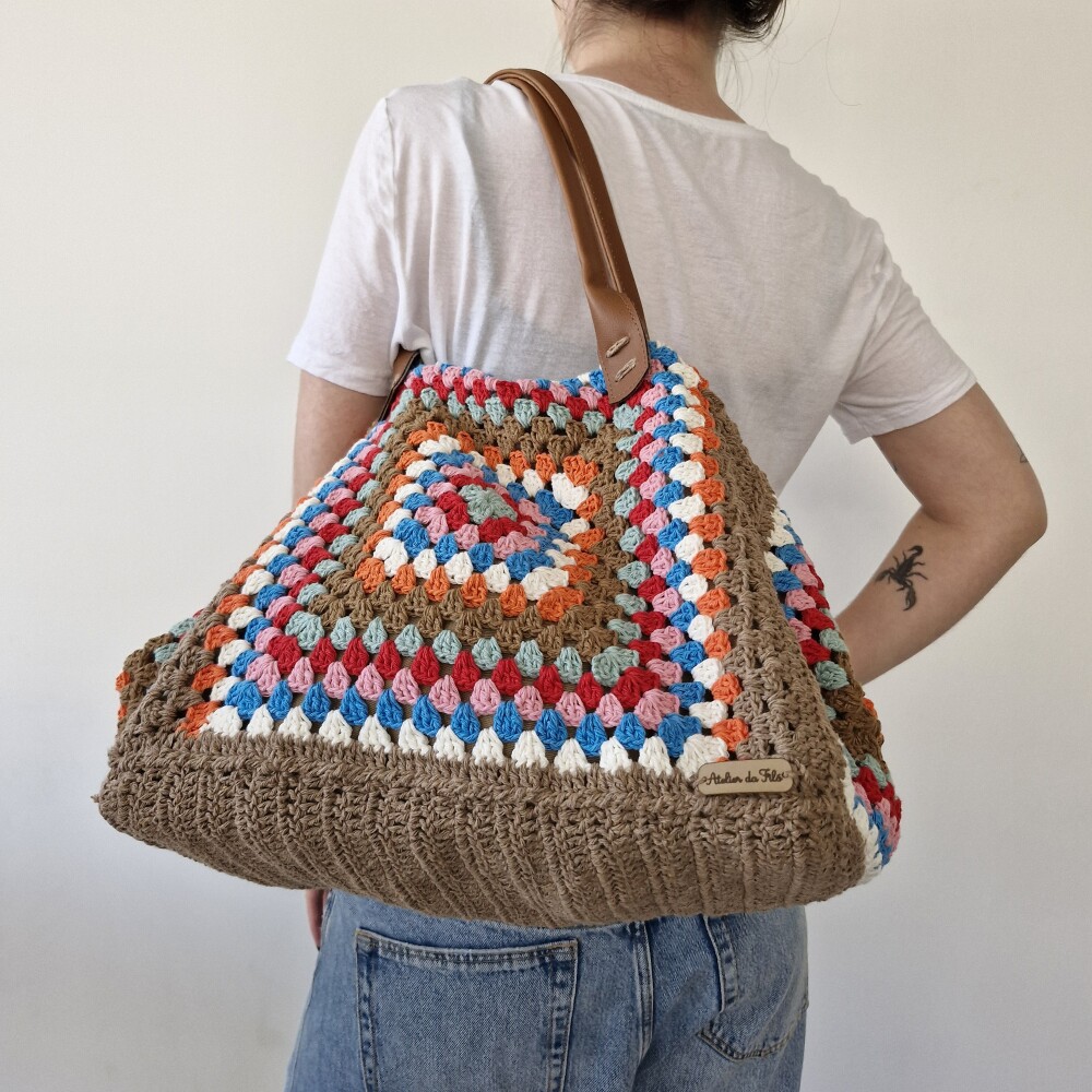 Bolsa de crochê - mala