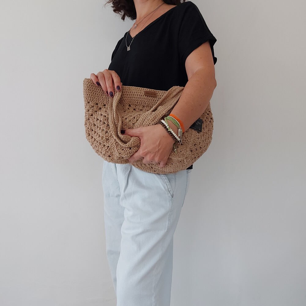 Bolsa de crochê - quadrada