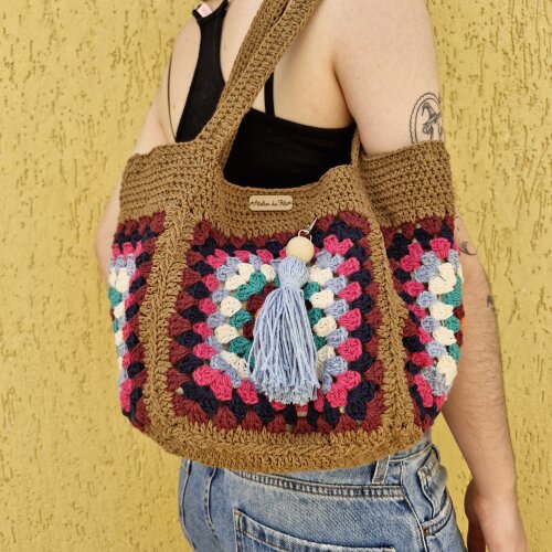 Bolsa de crochê - quadrada